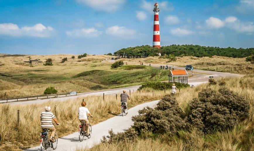 4-Persoons Vakantiehuisje Simmerwille Tzummarum Zewnętrze zdjęcie